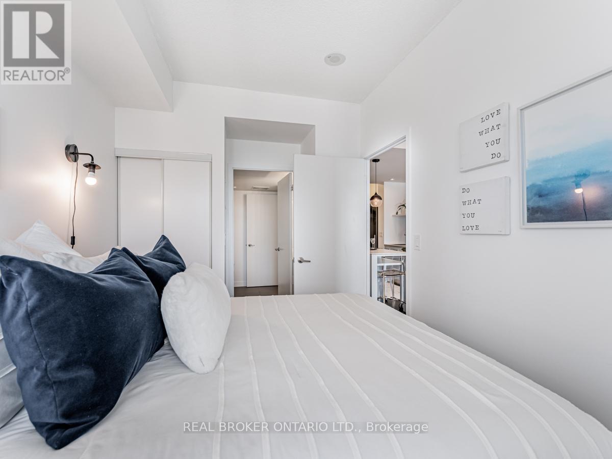 3106 - 38 Dan Leckie Way, Toronto, Ontario  M5V 2V6 - Photo 15 - C12448855
