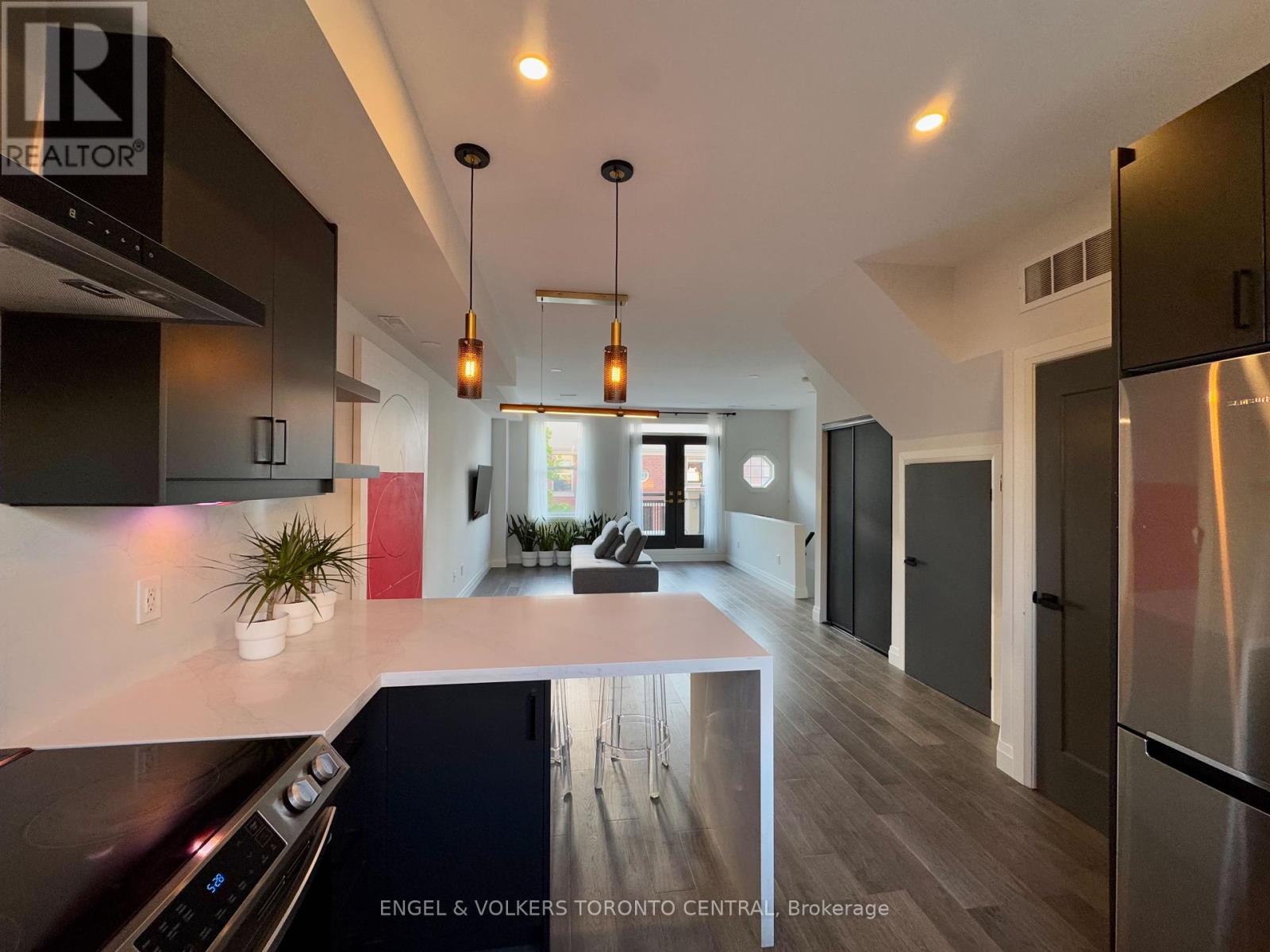 216 - 51 Halton Street, Toronto (Trinity-Bellwoods), Ontario  M6J 1R5 - Photo 12 - C12448894