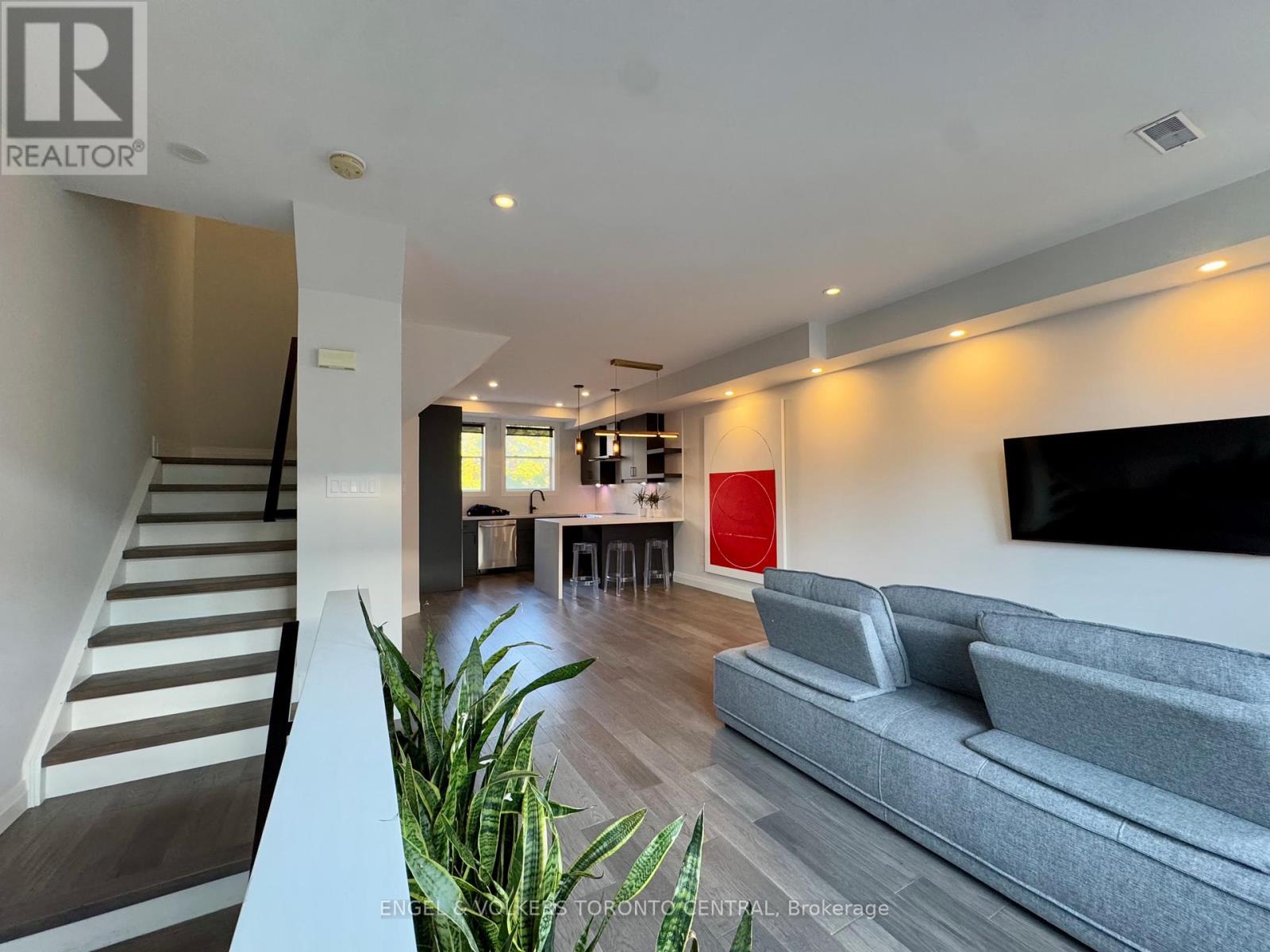 216 - 51 Halton Street, Toronto (Trinity-Bellwoods), Ontario  M6J 1R5 - Photo 3 - C12448894