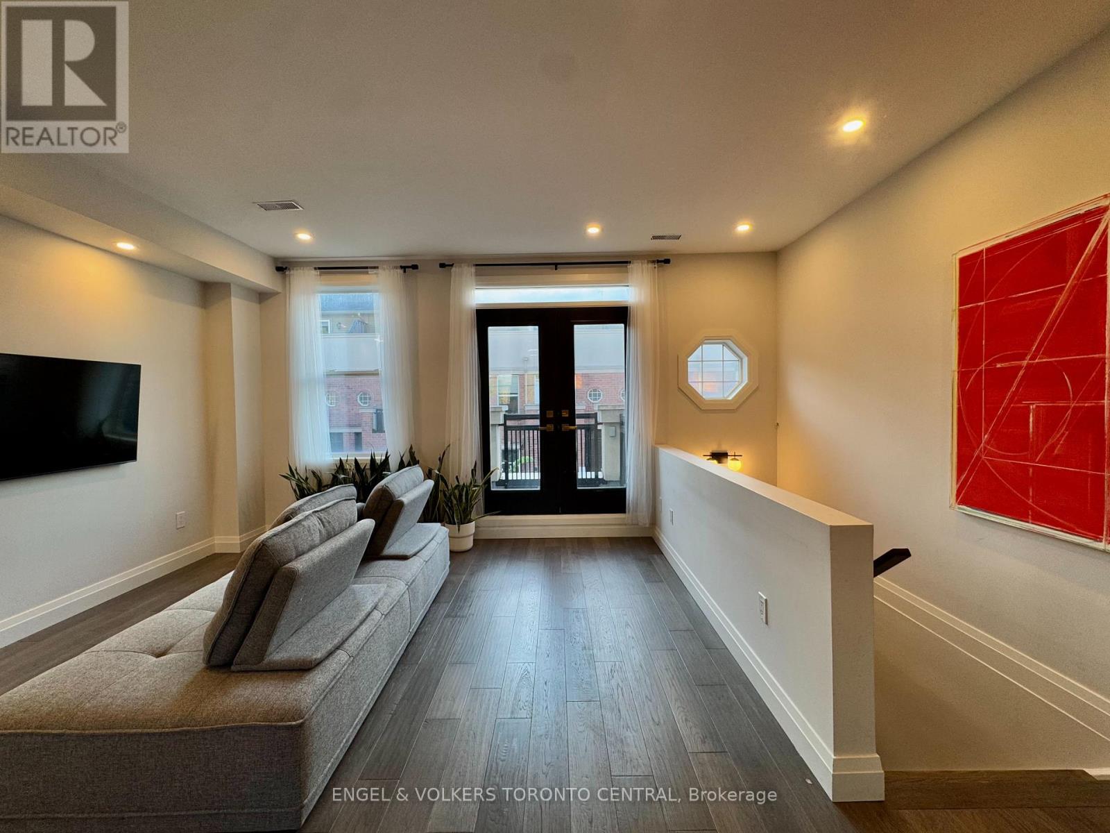 216 - 51 Halton Street, Toronto (Trinity-Bellwoods), Ontario  M6J 1R5 - Photo 5 - C12448894