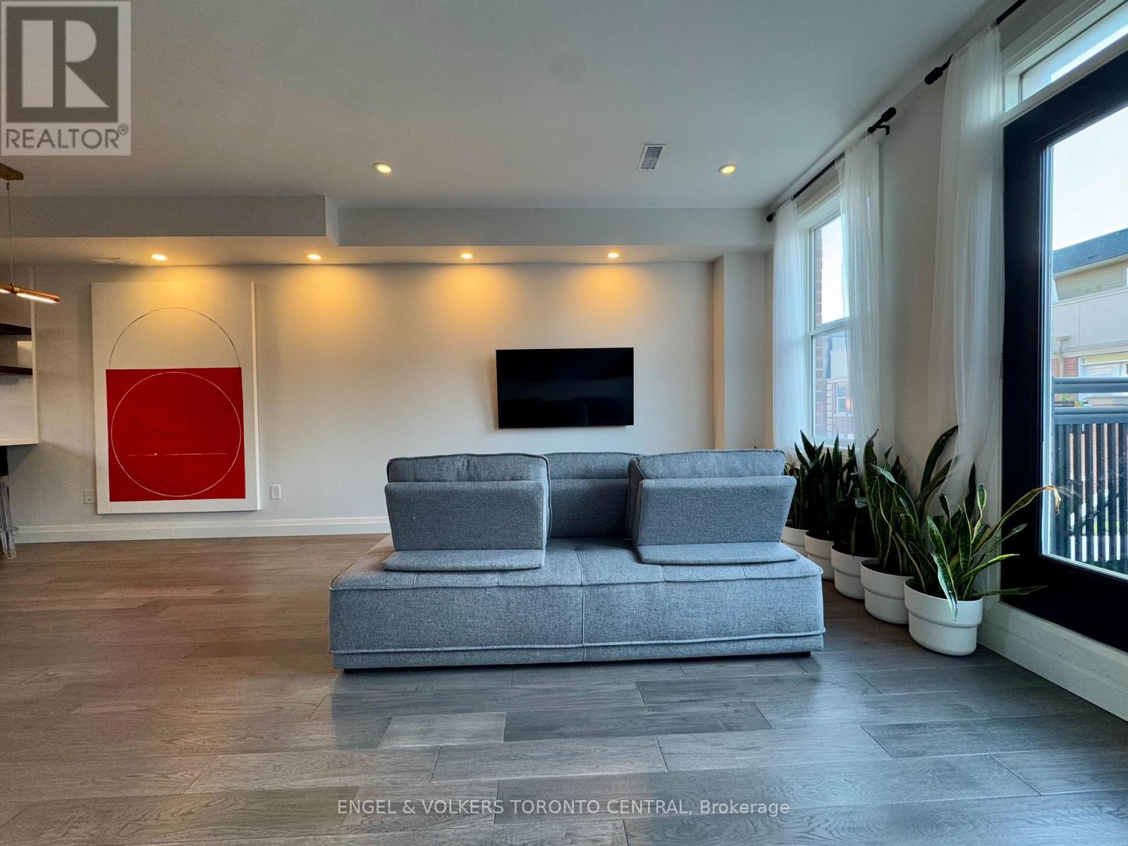 216 - 51 Halton Street, Toronto (Trinity-Bellwoods), Ontario  M6J 1R5 - Photo 9 - C12448894