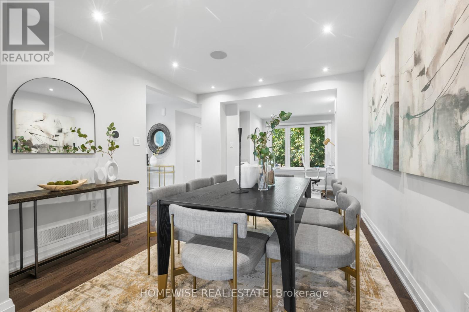 17 Earnscliffe Road, Toronto (Oakwood Village), Ontario  M6E 1J4 - Photo 14 - C12448912