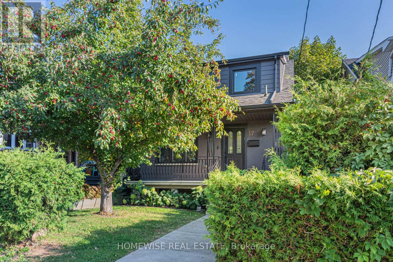 17 Earnscliffe Road, Toronto (Oakwood Village), Ontario  M6E 1J4 - Photo 43 - C12448912
