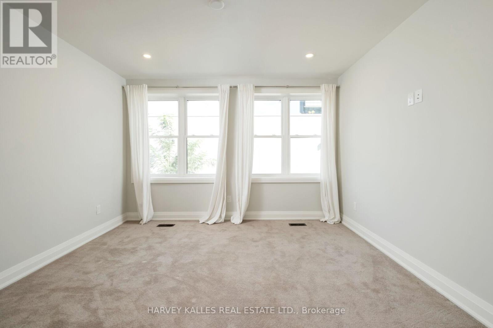 7 Edgedale Road, Toronto (North St. James Town), Ontario  M4X 1N5 - Photo 22 - C12448921