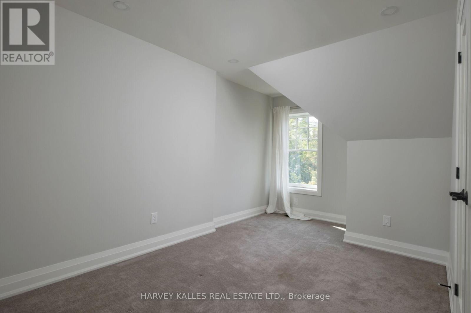 7 Edgedale Road, Toronto (North St. James Town), Ontario  M4X 1N5 - Photo 26 - C12448921