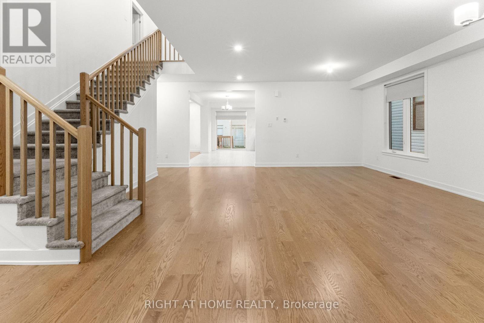 2020 Acoustic Way, Ottawa, Ontario  K4M 0L7 - Photo 5 - X12413388