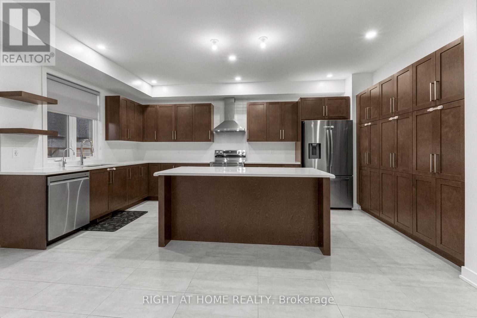 2020 Acoustic Way, Ottawa, Ontario  K4M 0L7 - Photo 6 - X12413388