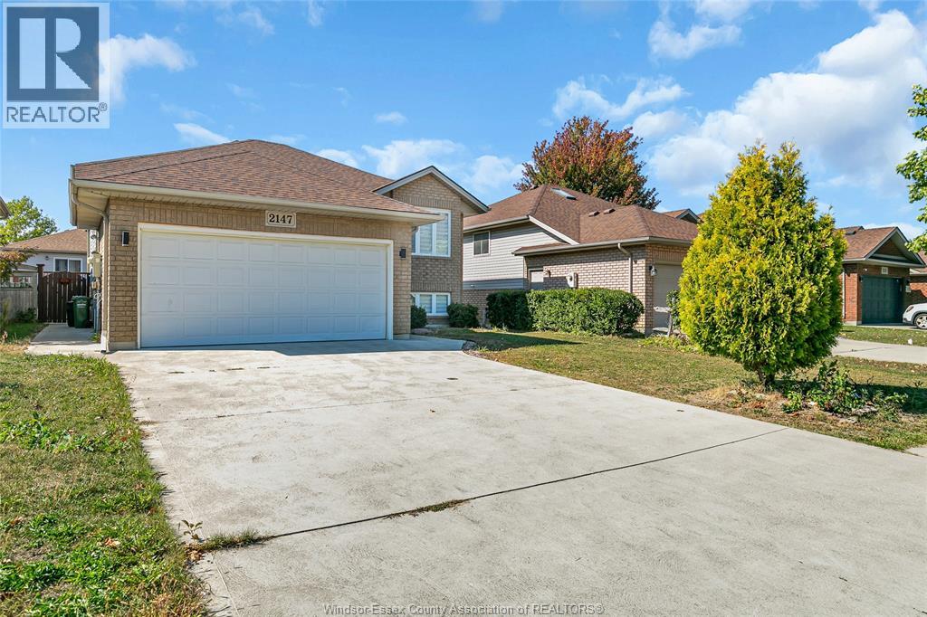 2147 Rockport Street, Windsor, Ontario  N9G 3A5 - Photo 3 - 25025147