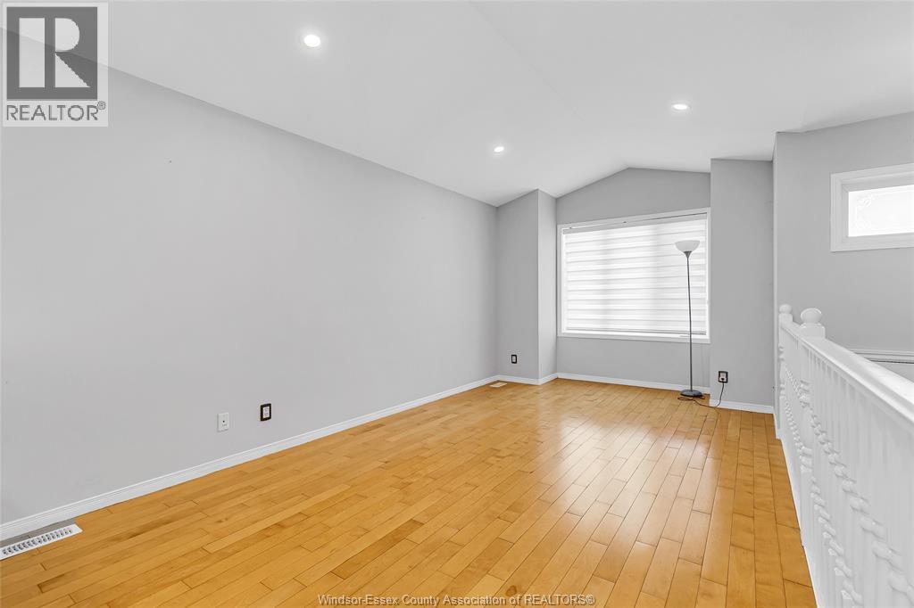 2147 Rockport Street, Windsor, Ontario  N9G 3A5 - Photo 11 - 25025147