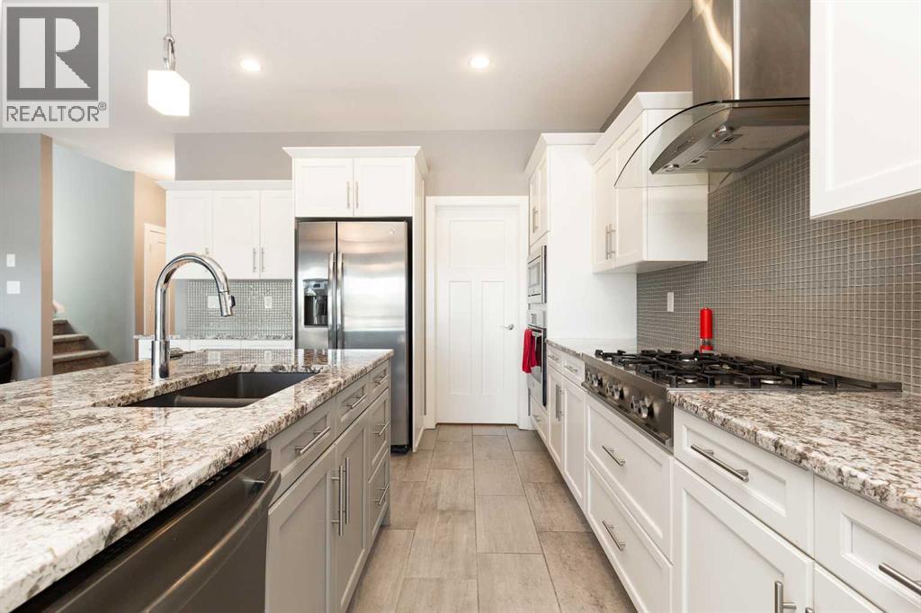 523 Firelight Place W, Lethbridge, Alberta  T1J 0B8 - Photo 6 - A2248284