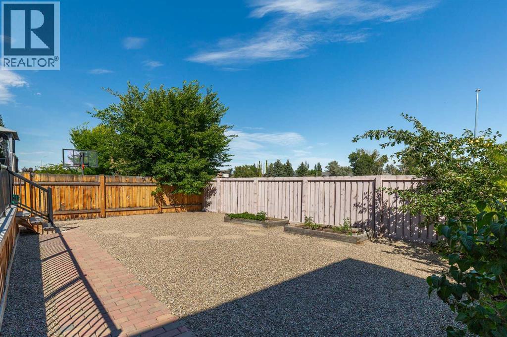 523 Firelight Place W, Lethbridge, Alberta  T1J 0B8 - Photo 39 - A2248284