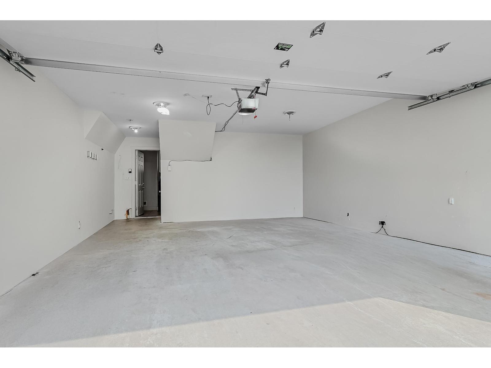 6951 196 Street, Surrey, British Columbia  V4N 5Z1 - Photo 36 - R3054471