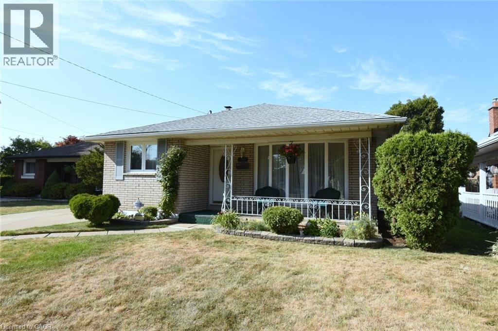 33 Dubarry Boulevard, Hamilton, Ontario  L8T 2V6 - Photo 3 - 40755921