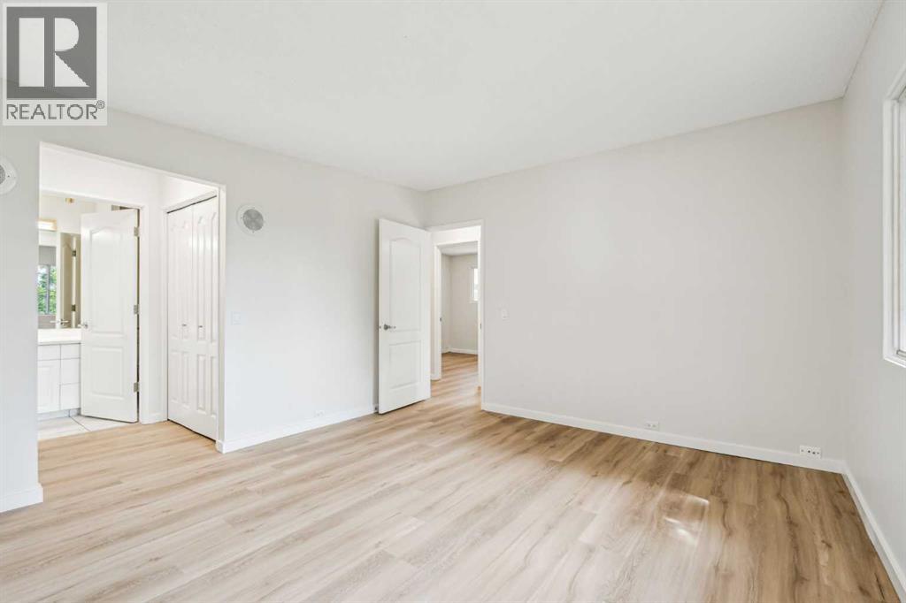 114 Dalgleish Bay Nw, Calgary, Alberta  T3A 1K8 - Photo 18 - A2246967