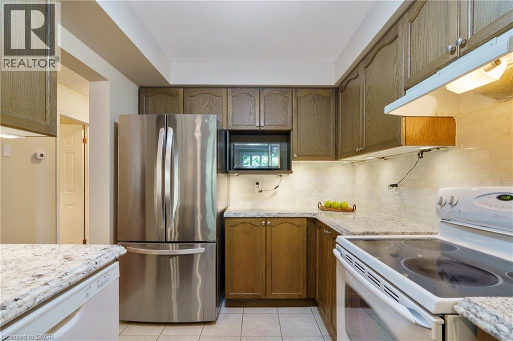 43 Fairwood Place W, Burlington, Ontario  L7T 1E4 - Photo 10 - 40776912