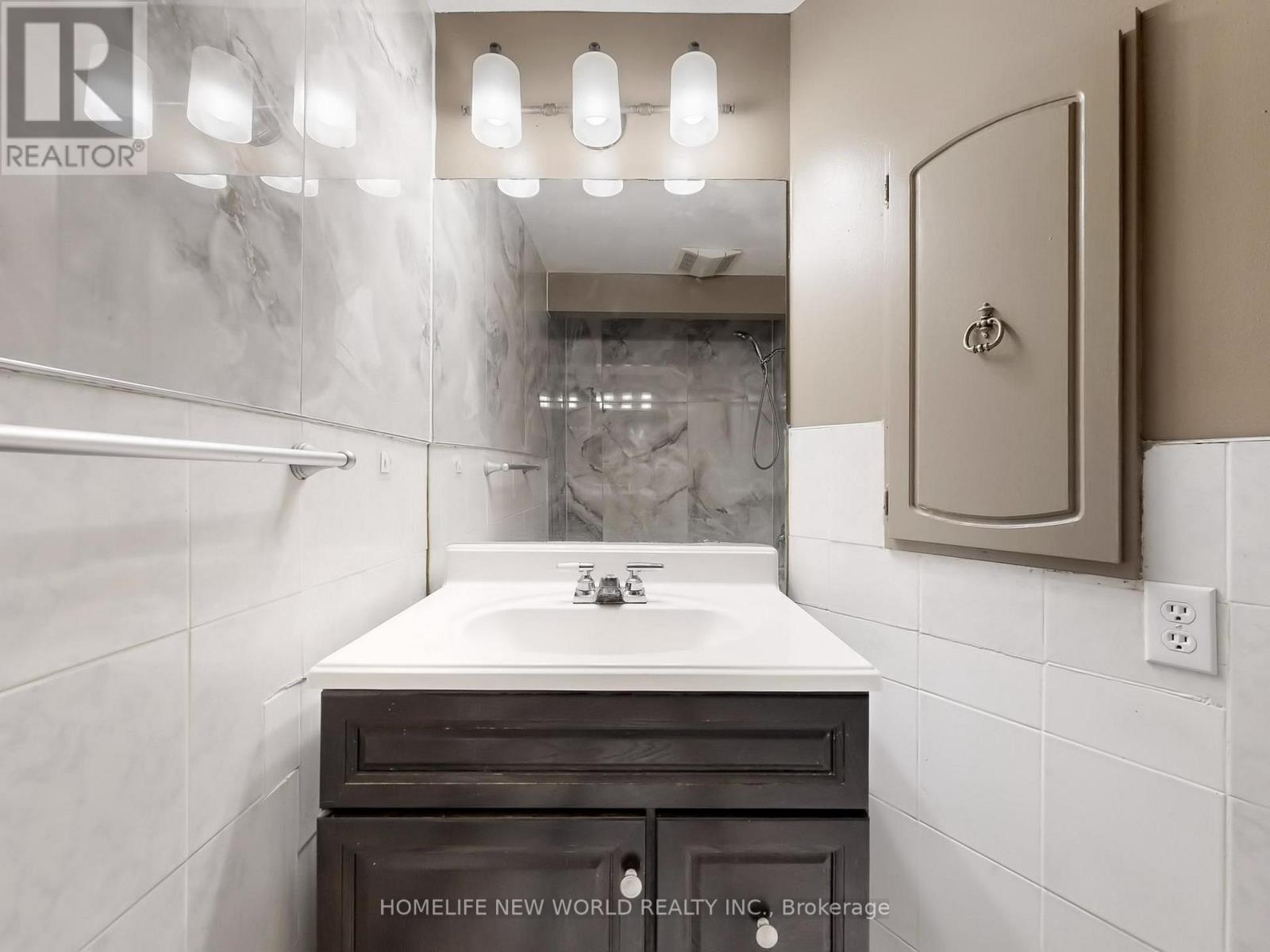 55 - 90 Crockamhill Drive, Toronto (Agincourt North), Ontario  M1S 2K9 - Photo 21 - E12448739