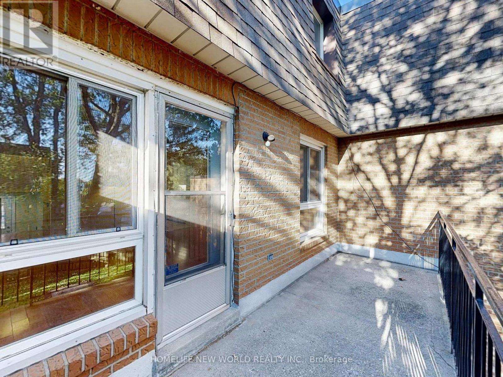 55 - 90 Crockamhill Drive, Toronto (Agincourt North), Ontario  M1S 2K9 - Photo 31 - E12448739