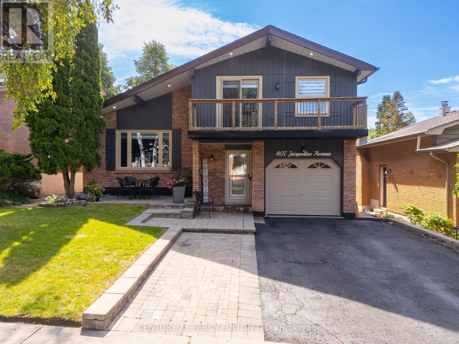 807 Jacqueline Avenue, Pickering (Amberlea), Ontario  L1V 3B2 - Photo 1 - E12448822