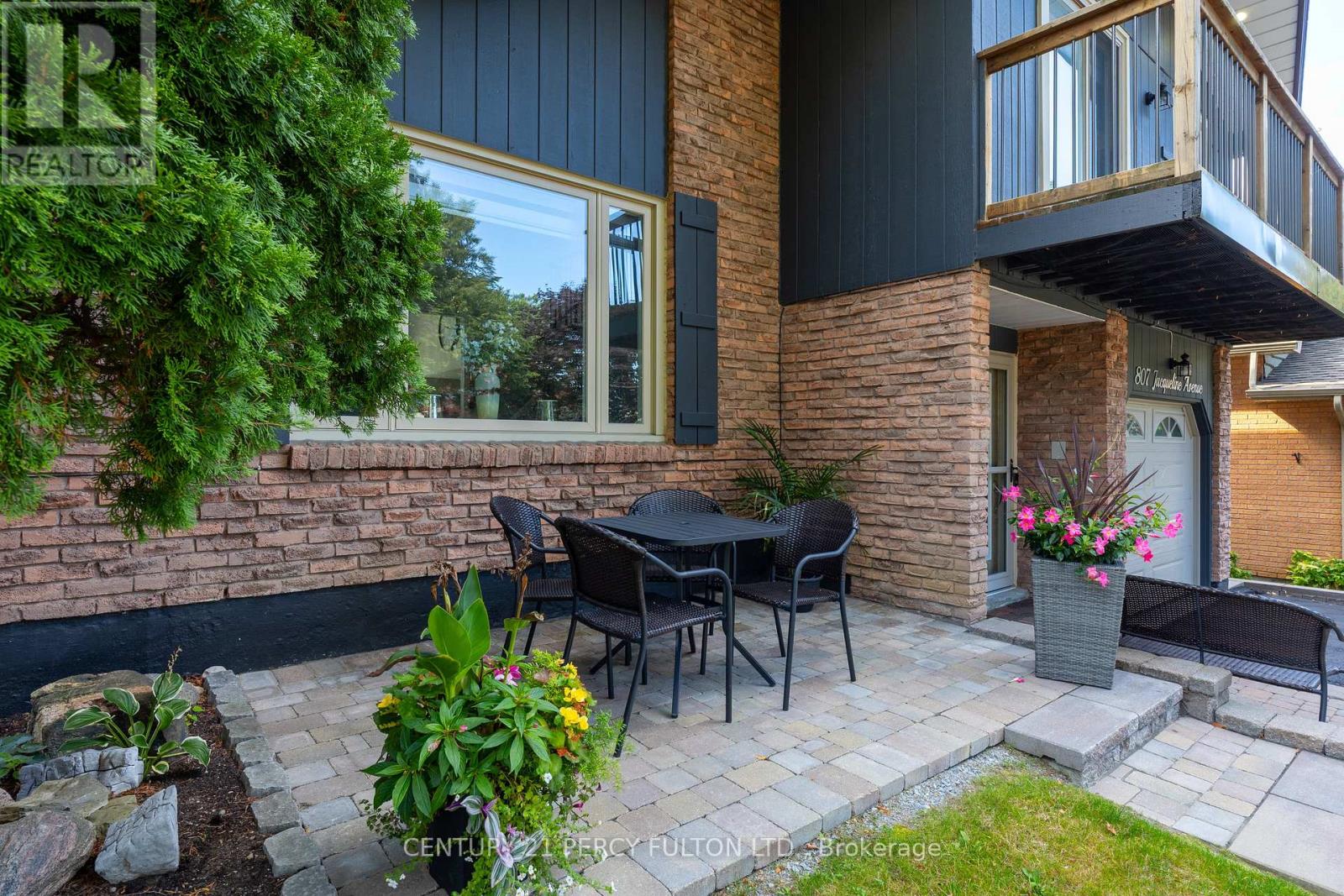 807 Jacqueline Avenue, Pickering (Amberlea), Ontario  L1V 3B2 - Photo 8 - E12448822