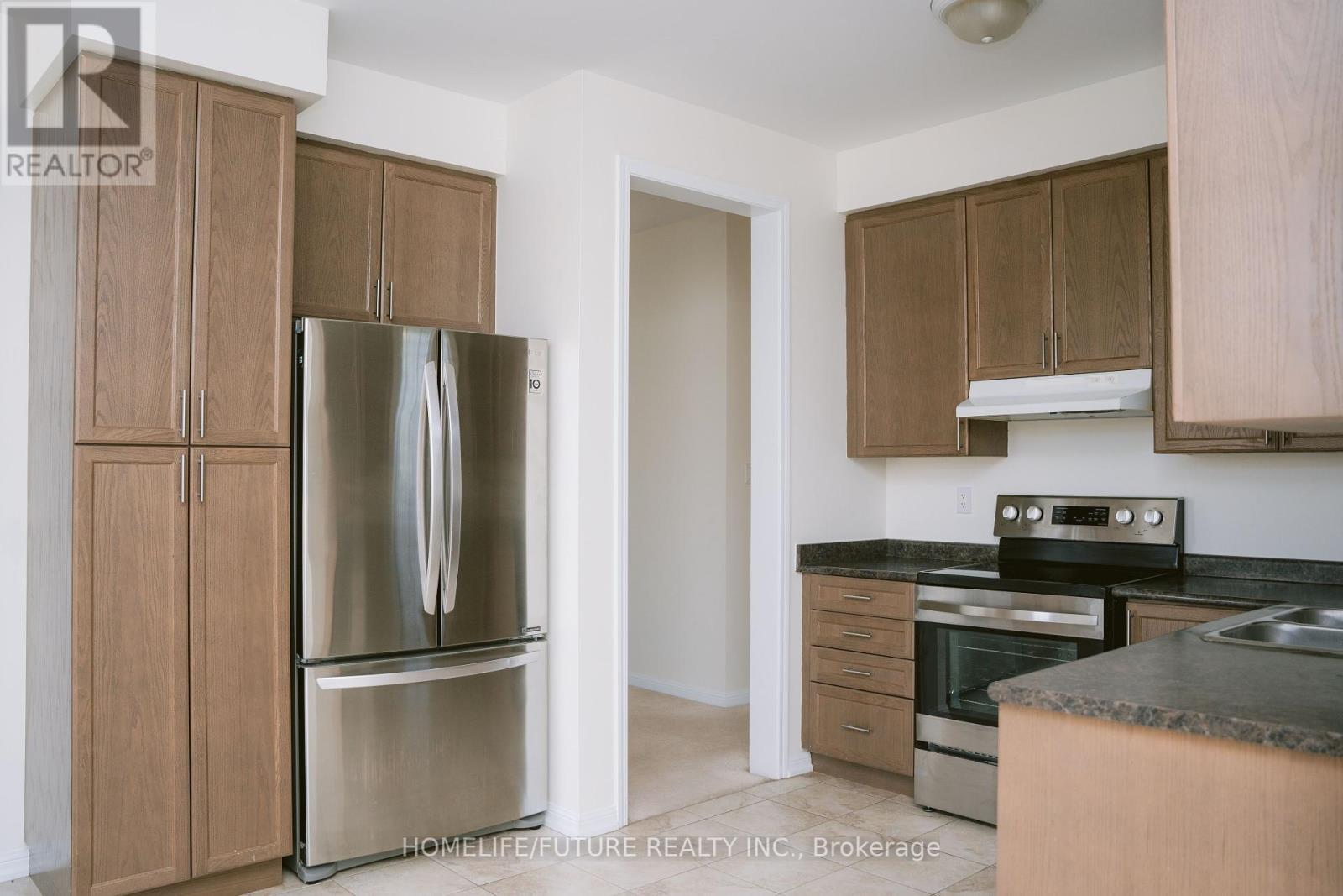 1 Mcclustey Avenue, Ajax, Ontario  L1T 0N8 - Photo 6 - E12448883