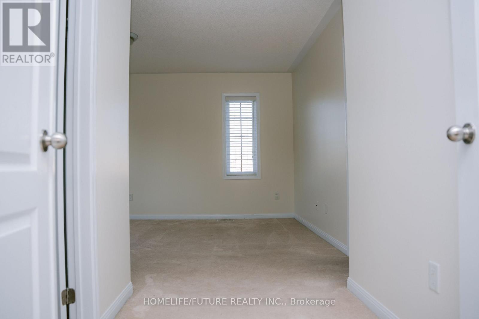 1 Mcclustey Avenue, Ajax, Ontario  L1T 0N8 - Photo 8 - E12448883