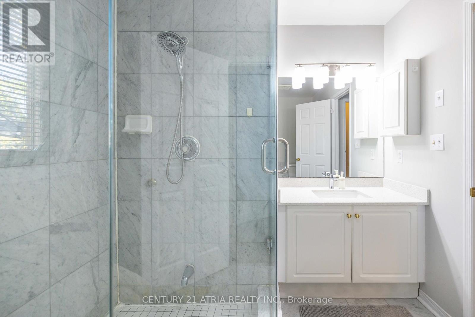 211 - 28 Rosebank Drive, Toronto, Ontario  M1B 5Z1 - Photo 8 - E12448902