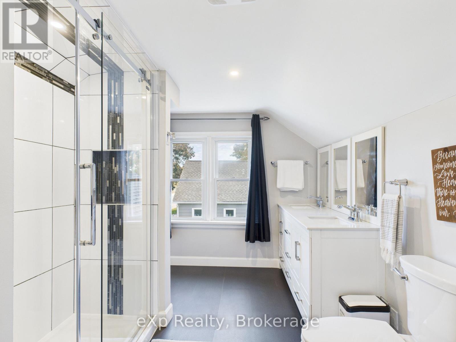 485 13th Street, Hanover, Ontario  N4N 1Y3 - Photo 30 - X12448932