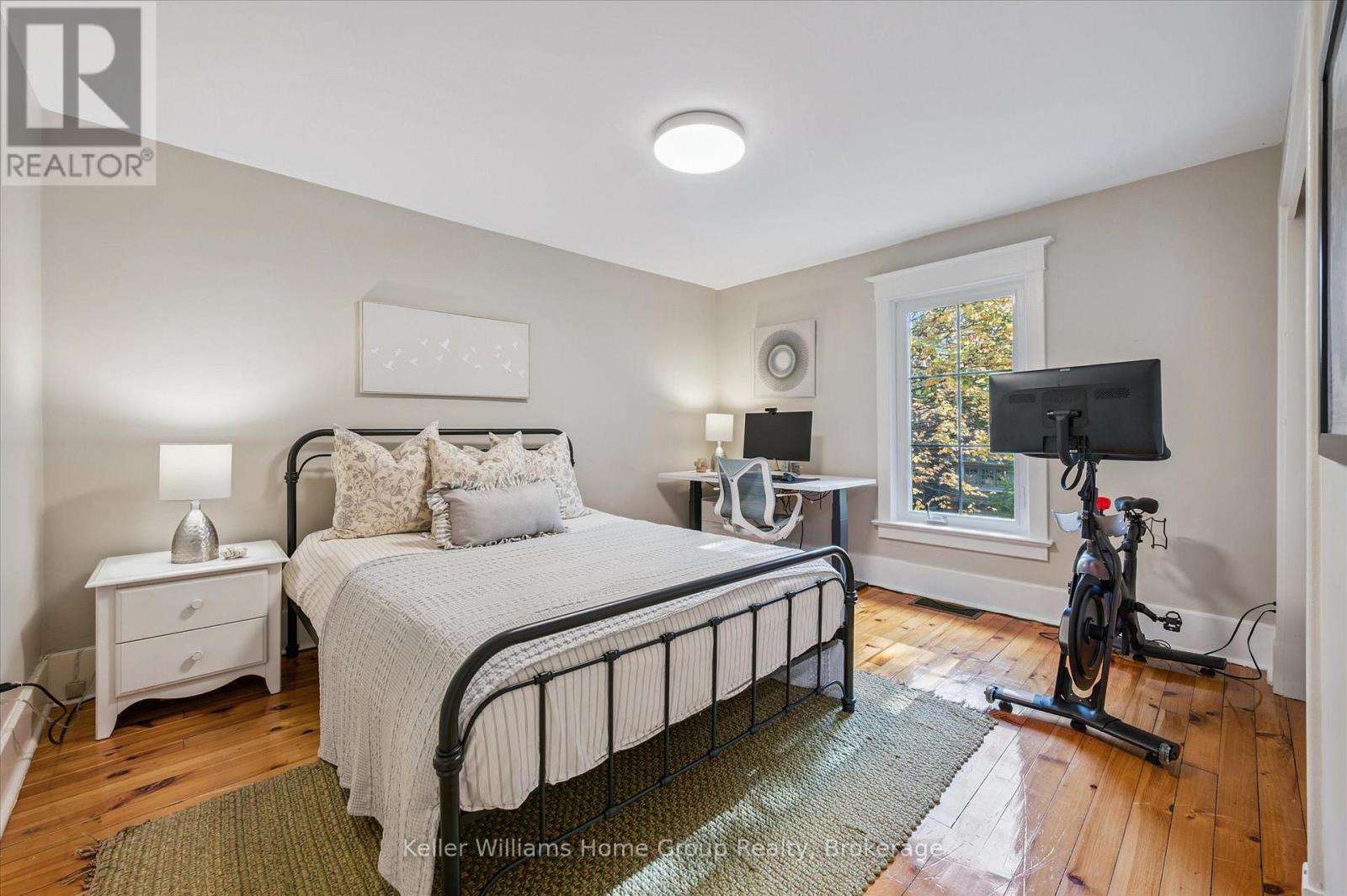8 Crawford Street, Guelph (Dovercliffe Park/old University), Ontario  N1G 1Z1 - Photo 21 - X12448990