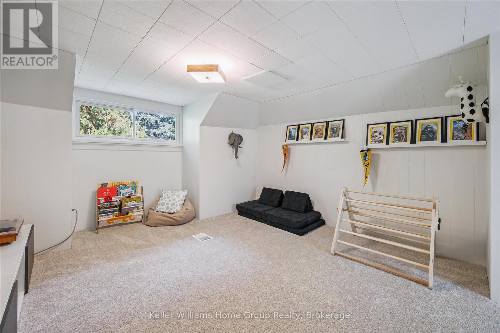 8 Crawford Street, Guelph (Dovercliffe Park/old University), Ontario  N1G 1Z1 - Photo 29 - X12448990