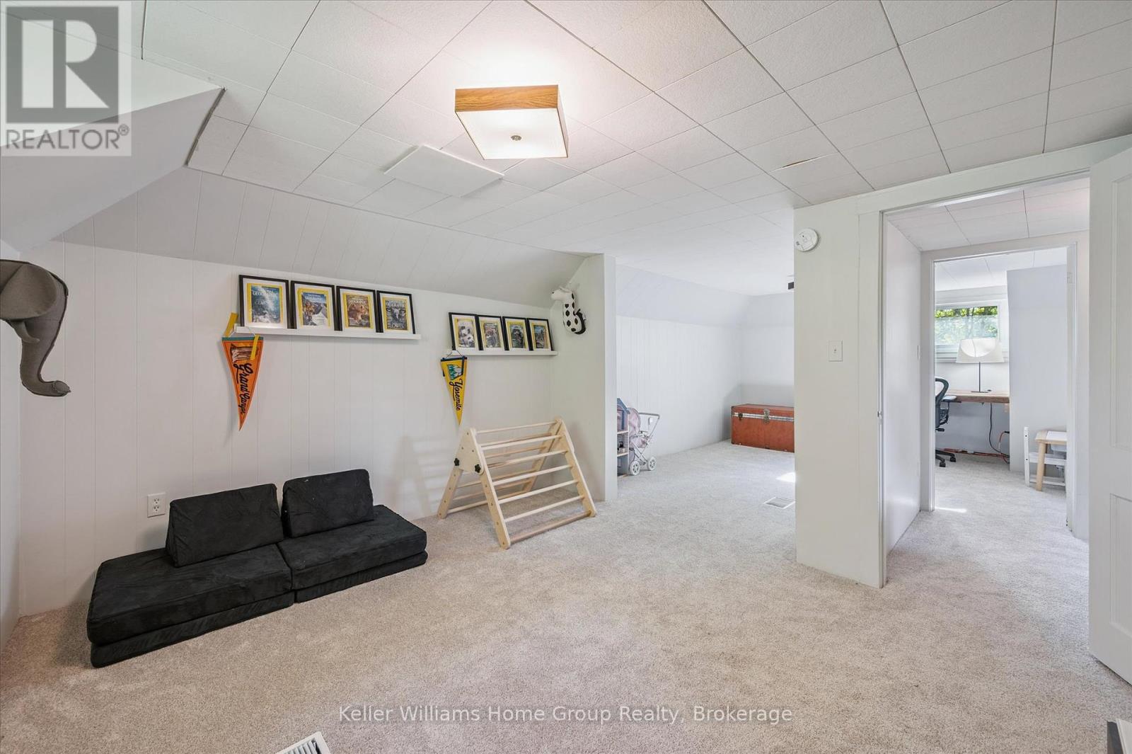8 Crawford Street, Guelph (Dovercliffe Park/old University), Ontario  N1G 1Z1 - Photo 30 - X12448990