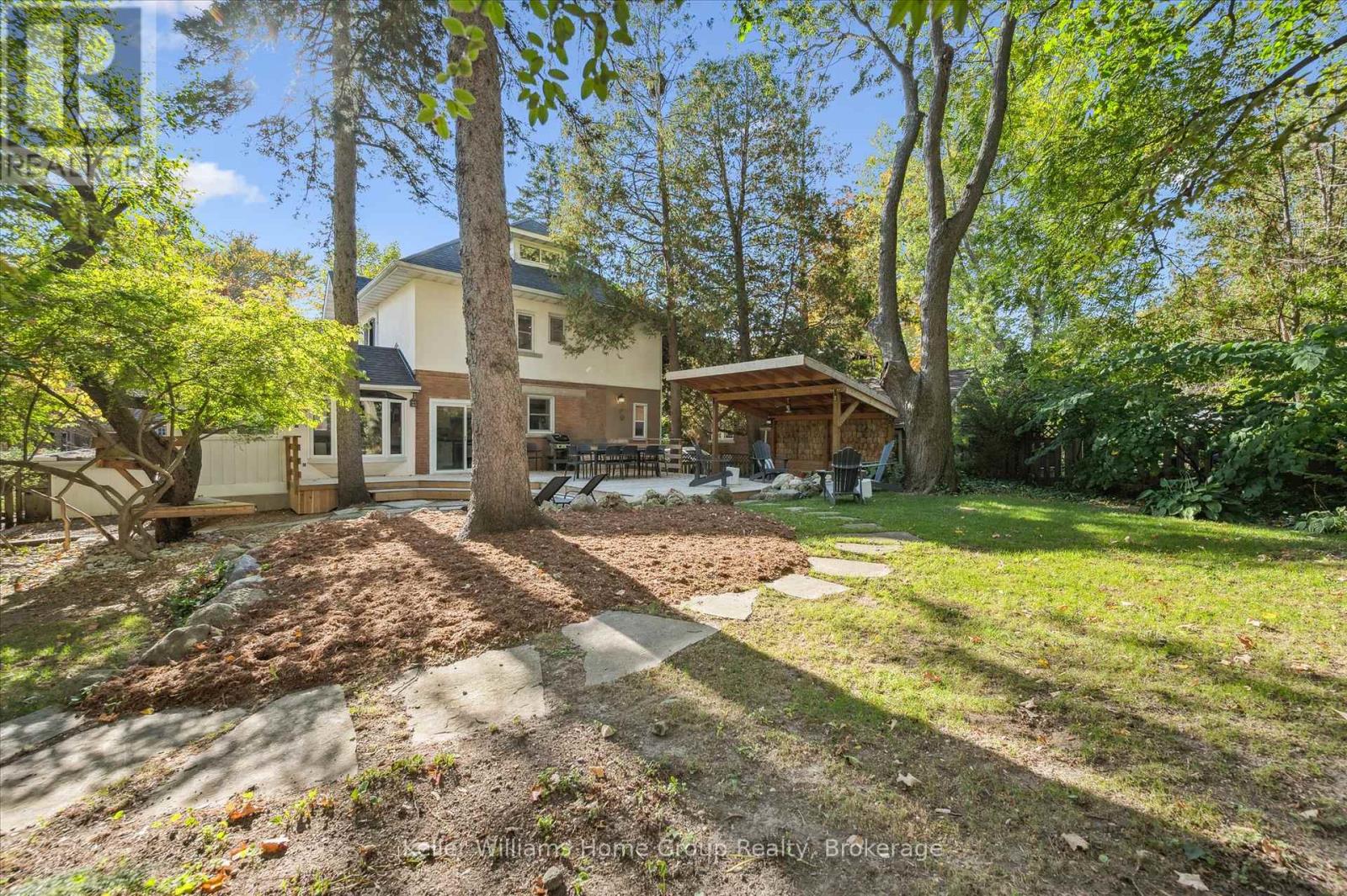 8 Crawford Street, Guelph (Dovercliffe Park/old University), Ontario  N1G 1Z1 - Photo 39 - X12448990