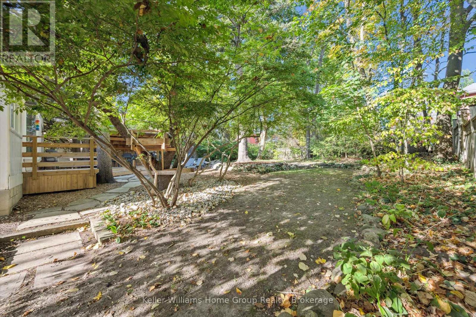8 Crawford Street, Guelph (Dovercliffe Park/old University), Ontario  N1G 1Z1 - Photo 40 - X12448990