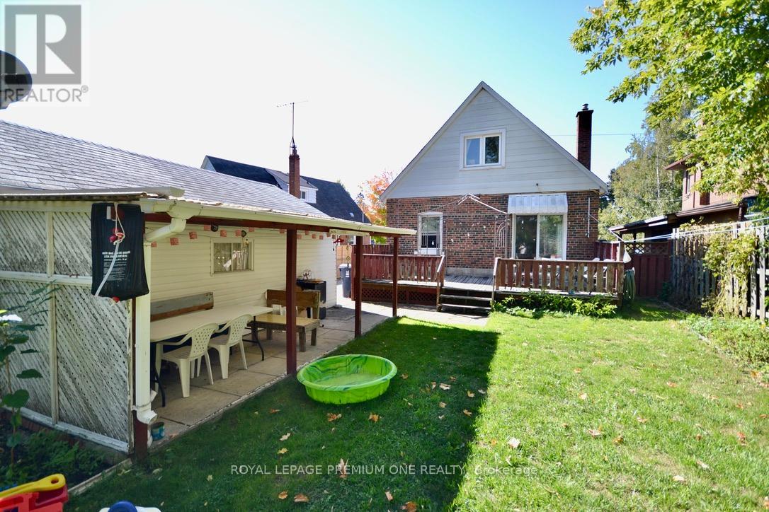 47 Singleton Road, Toronto, Ontario  M1R 1H8 - Photo 11 - E12448278