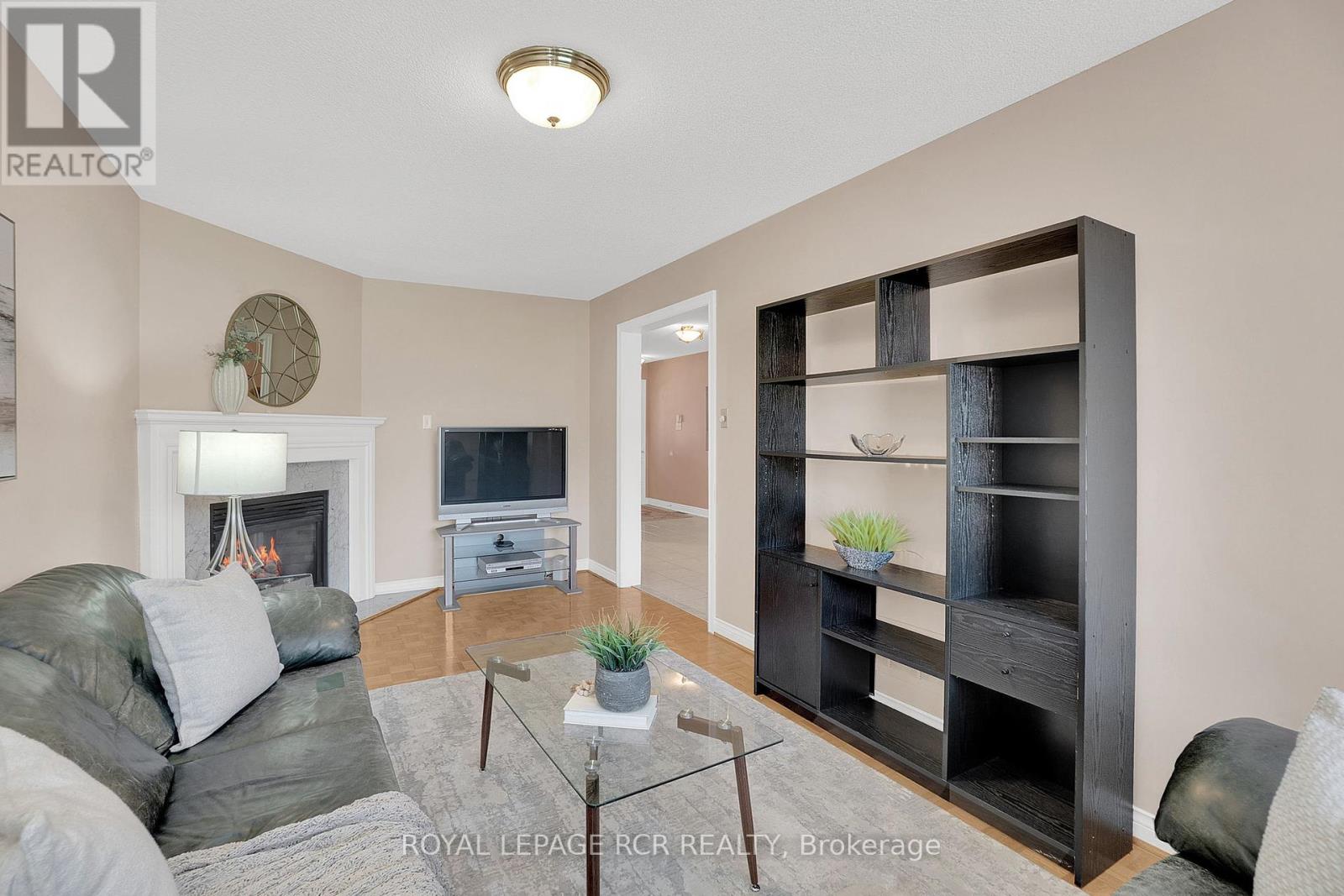 70 Zucchet Court, Vaughan (East Woodbridge), Ontario  L4L 8T7 - Photo 16 - N12448731