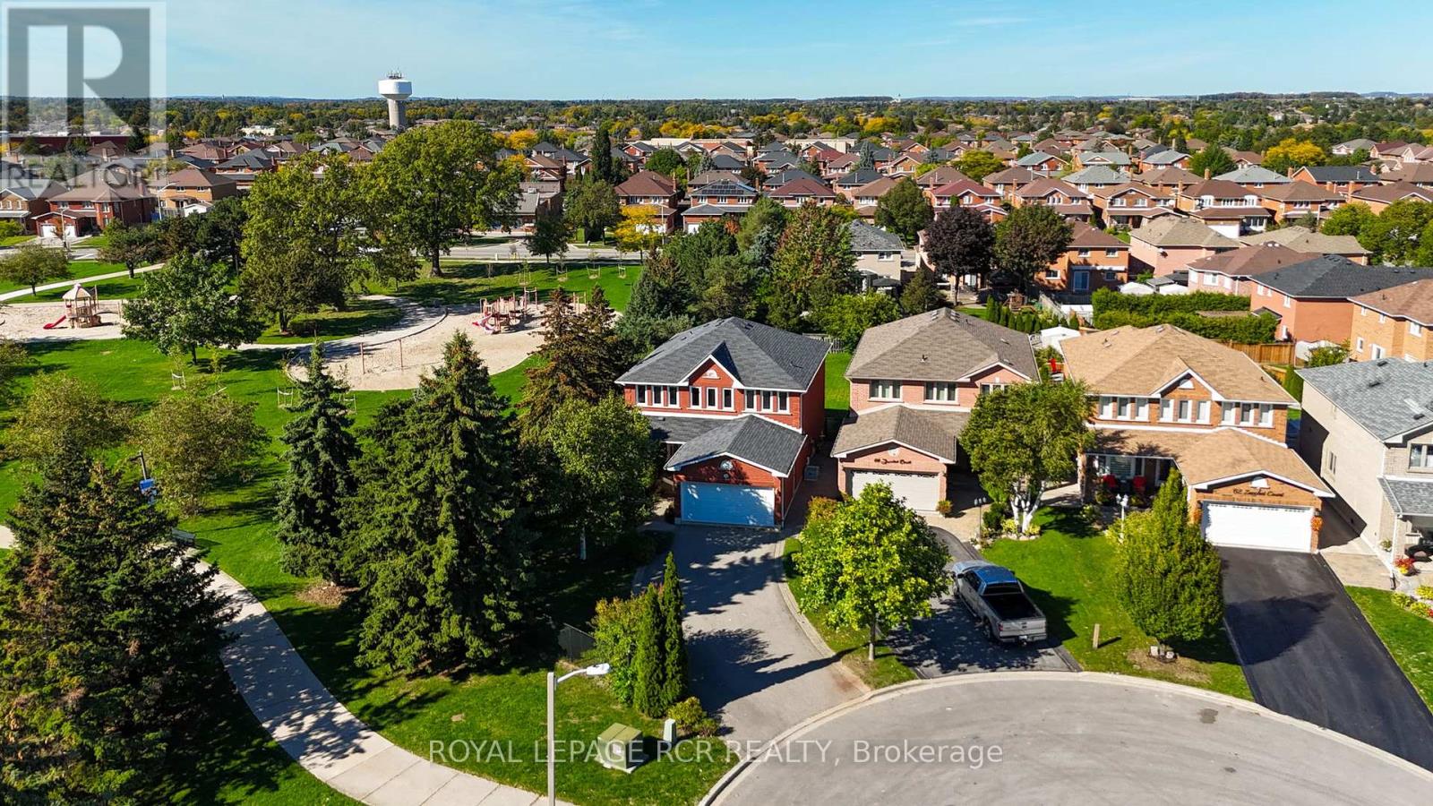70 Zucchet Court, Vaughan (East Woodbridge), Ontario  L4L 8T7 - Photo 2 - N12448731