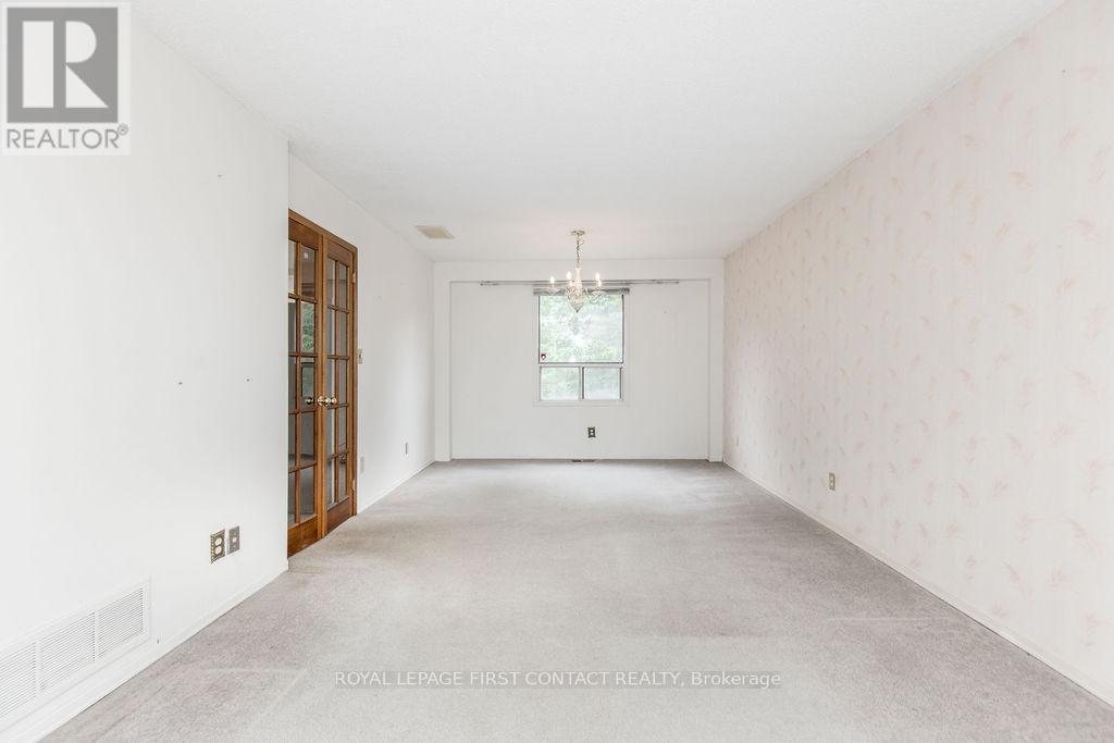 111 Graham Street, Essa (Angus), Ontario  L0M 1B0 - Photo 18 - N12448833