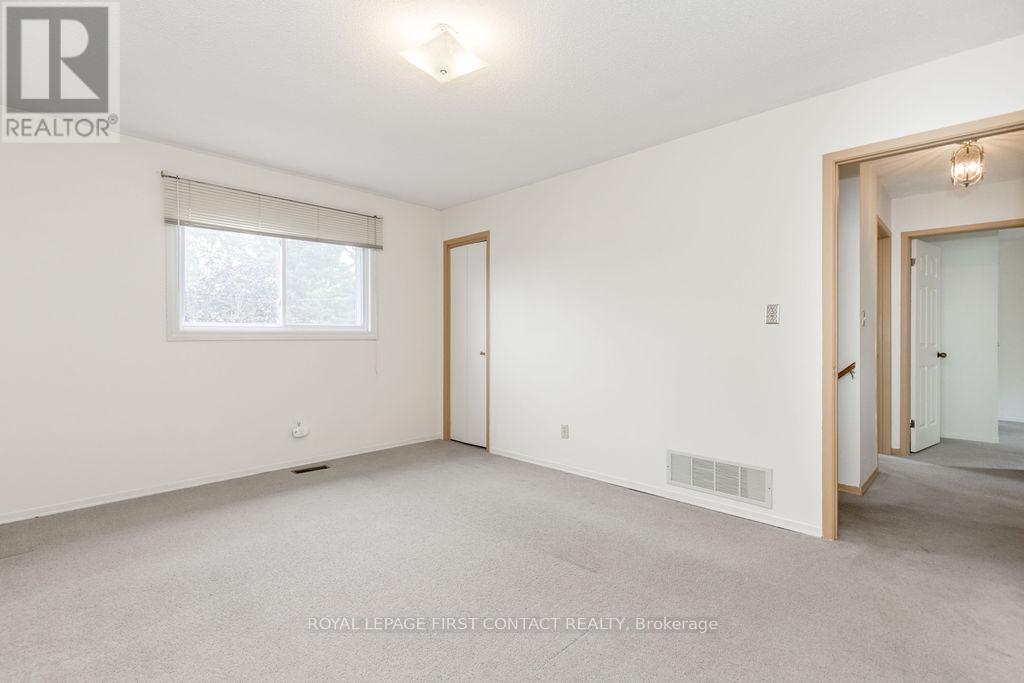 111 Graham Street, Essa (Angus), Ontario  L0M 1B0 - Photo 19 - N12448833