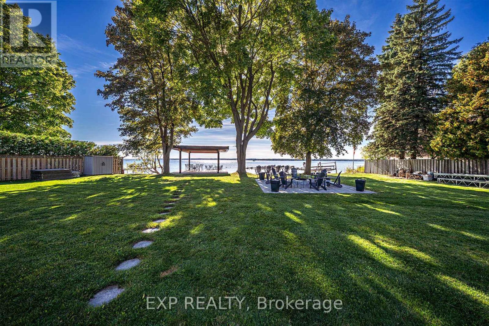 376 Lake Drive N, Georgina (Historic Lakeshore Communities), Ontario  L4P 3C8 - Photo 45 - N12448847