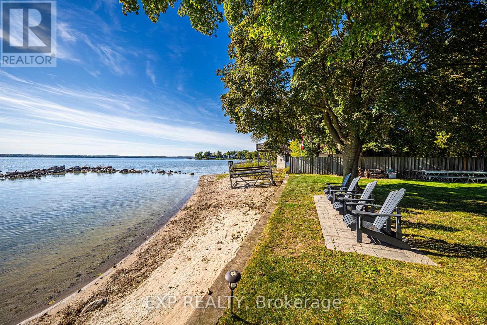 376 Lake Drive N, Georgina (Historic Lakeshore Communities), Ontario  L4P 3C8 - Photo 46 - N12448847