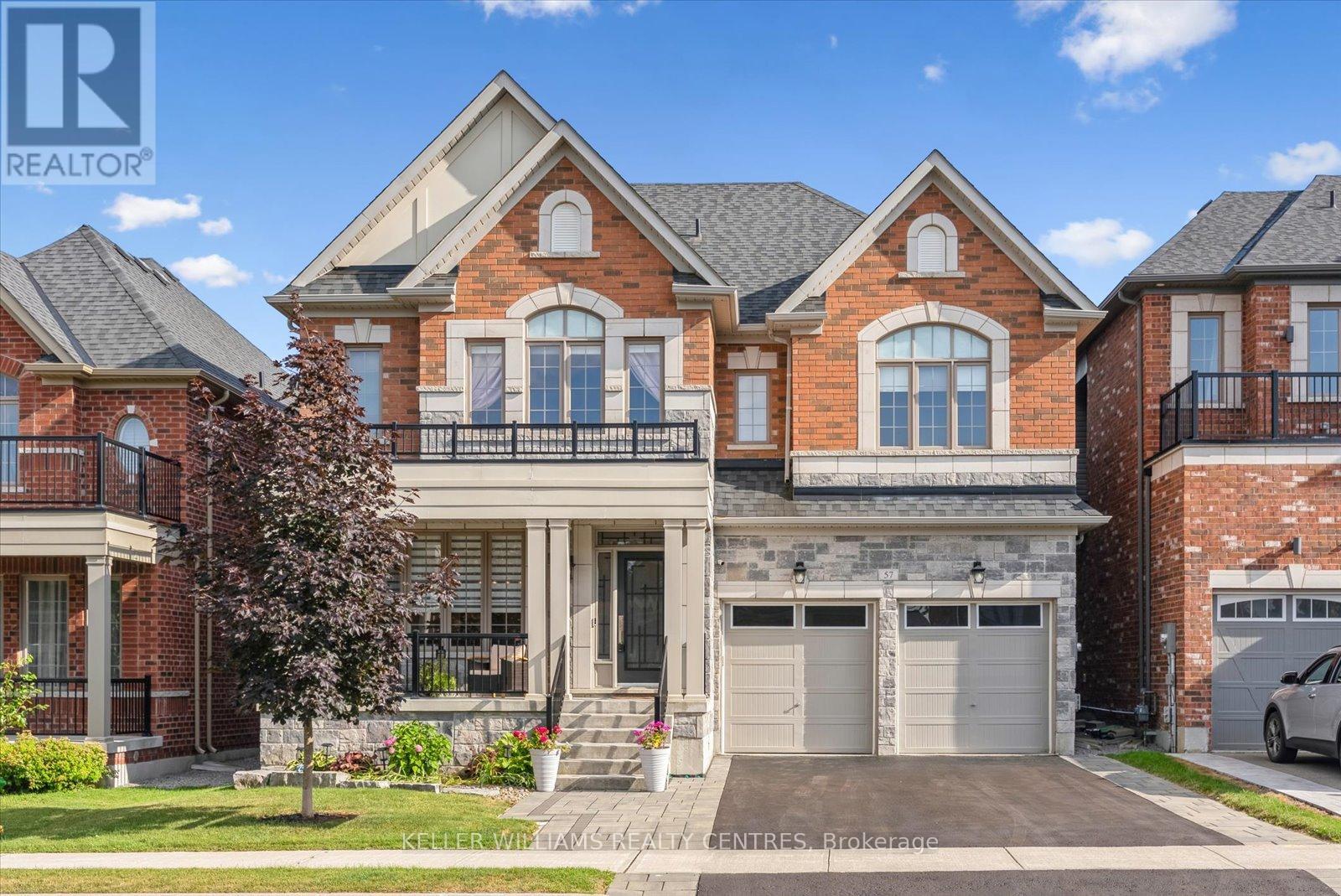 57 Charlotte Abby Drive, East Gwillimbury (Holland Landing), Ontario  L9N 1G5 - Photo 1 - N12448879