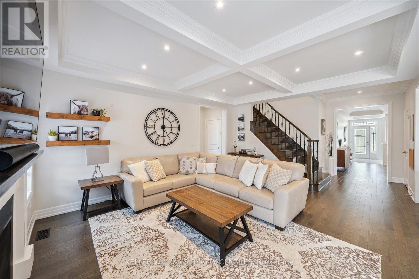 57 Charlotte Abby Drive, East Gwillimbury (Holland Landing), Ontario  L9N 1G5 - Photo 22 - N12448879