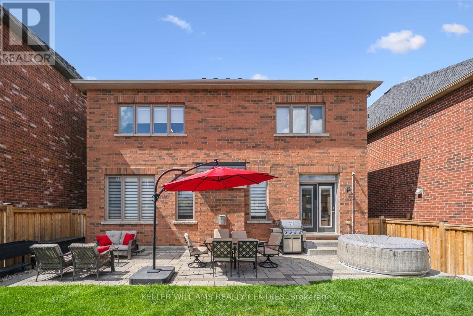 57 Charlotte Abby Drive, East Gwillimbury (Holland Landing), Ontario  L9N 1G5 - Photo 48 - N12448879