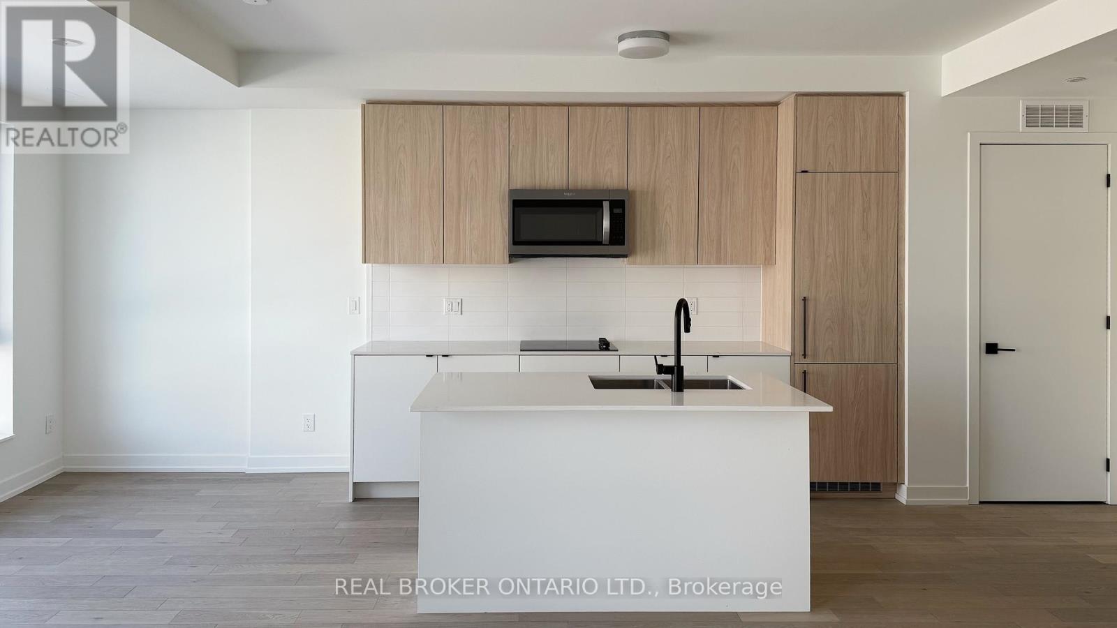 K311 - 9 Walder Lane, Richmond Hill, Ontario  L4S 0P7 - Photo 2 - N12448908