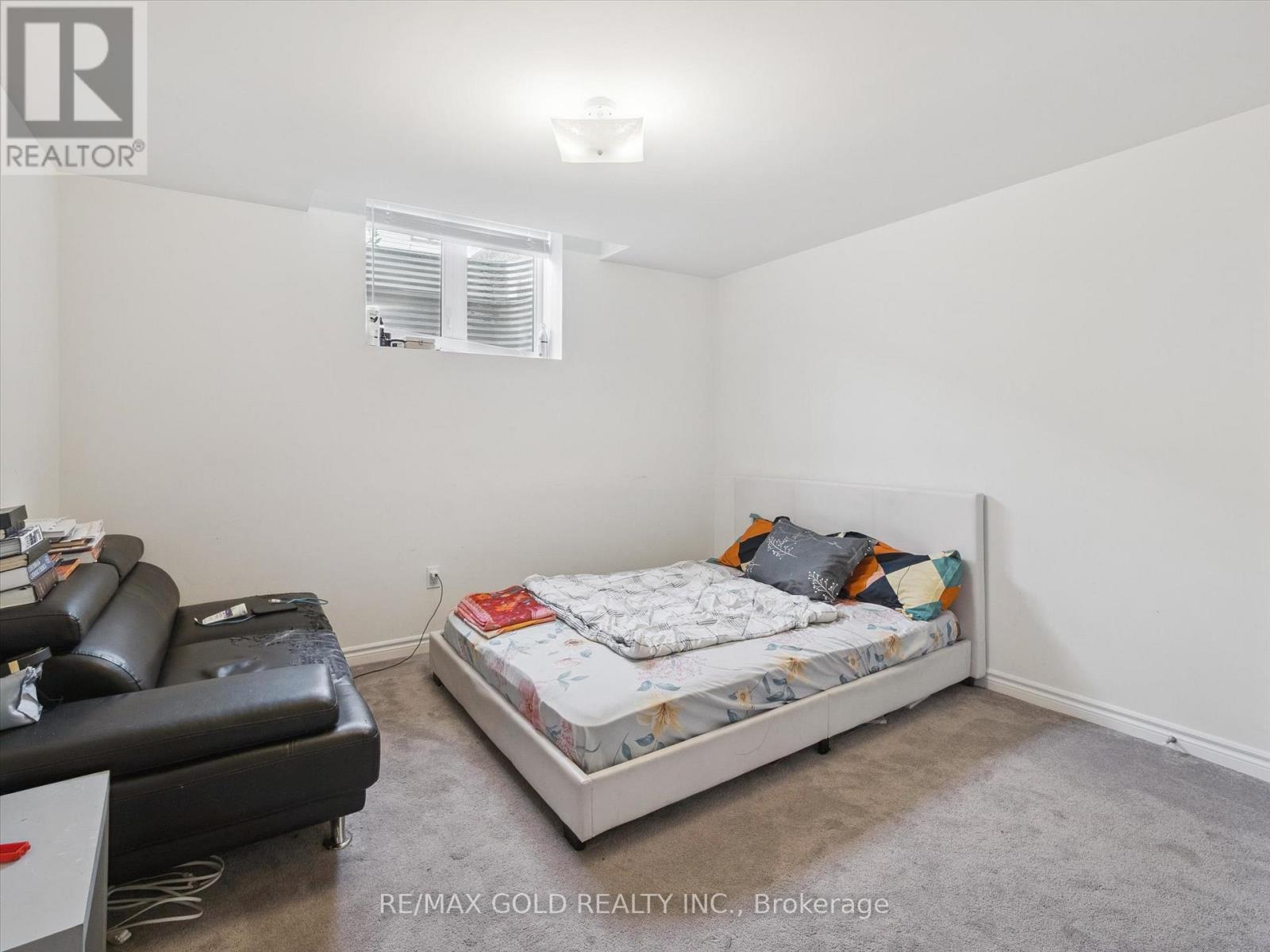 Bsmt - 6 Bannister Road, Barrie, Ontario  L9J 0L5 - Photo 12 - S12448918
