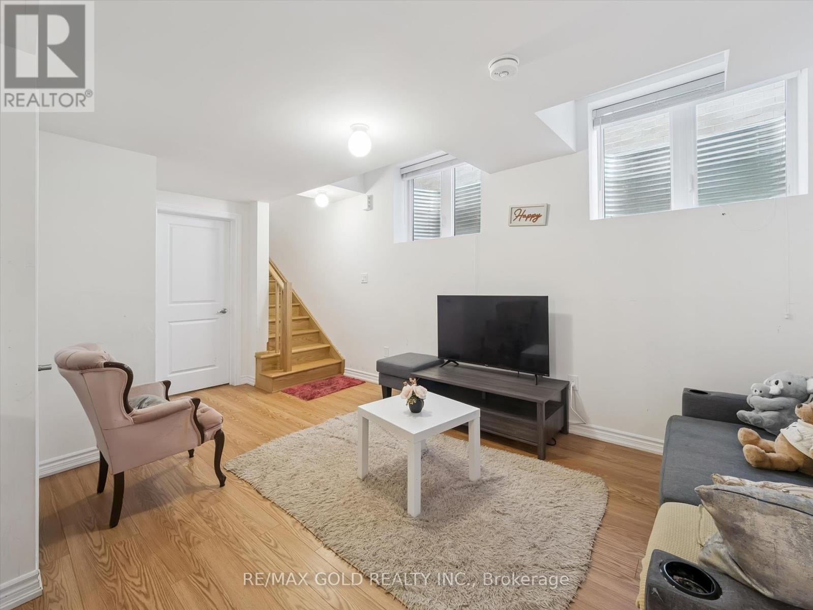 Bsmt - 6 Bannister Road, Barrie, Ontario  L9J 0L5 - Photo 8 - S12448918