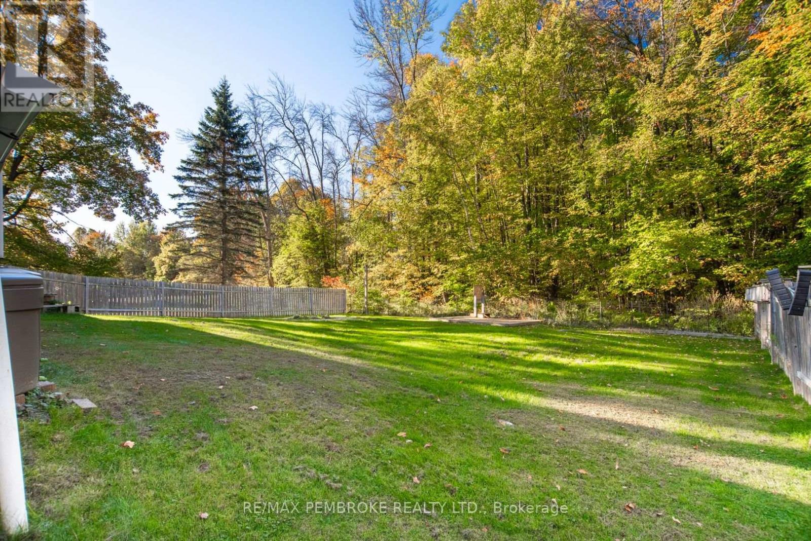 2617 Snake River Line, Laurentian Valley, Ontario  K0J 1K0 - Photo 38 - X12448951