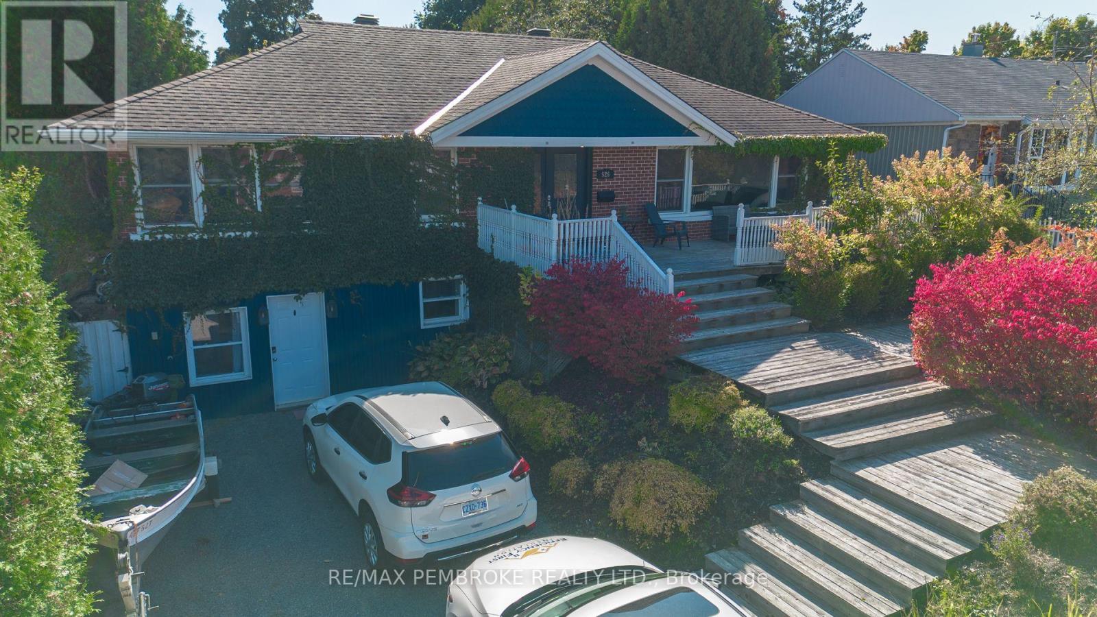 526 Esther Street, Pembroke, Ontario  K8A 3E7 - Photo 33 - X12448956