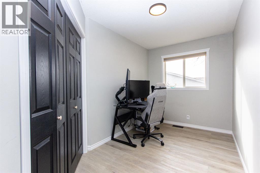 65 Lamont Close, Red Deer, Alberta  T4R 2R5 - Photo 13 - A2262128