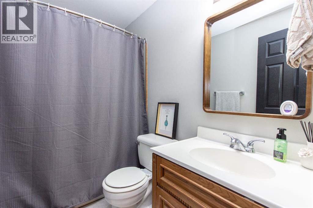 65 Lamont Close, Red Deer, Alberta  T4R 2R5 - Photo 18 - A2262128