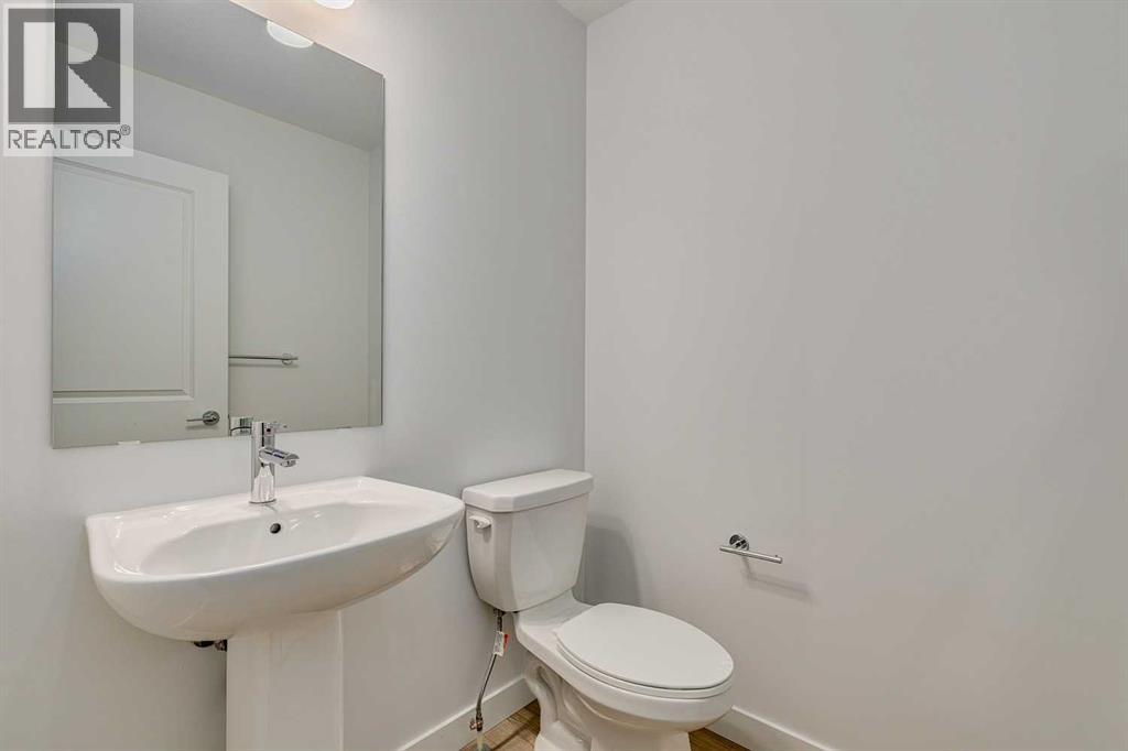 303, 65 Belvedere Point Se, Calgary, Alberta  T2A 7Y9 - Photo 21 - A2213629